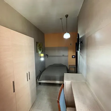 阿普罗多酒店 布林迪西