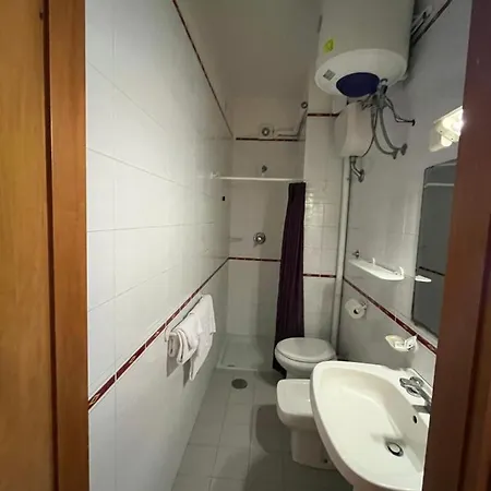 阿普罗多酒店 酒店 布林迪西