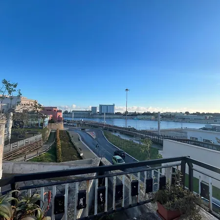 阿普罗多酒店 酒店 布林迪西