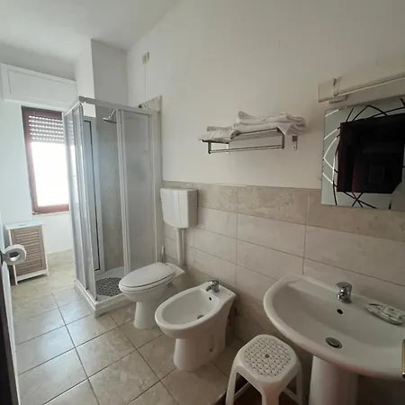 阿普罗多酒店 布林迪西