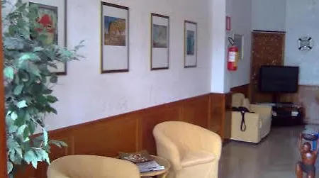 L'approdo Hotel 3*