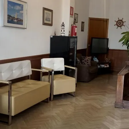 L'approdo מלון ברינדיזי