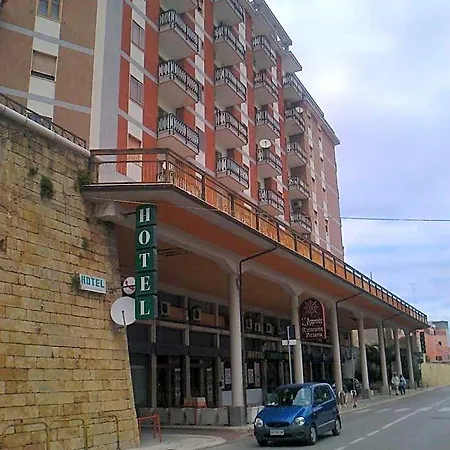 L'approdo 3* Μπρίντιζι
